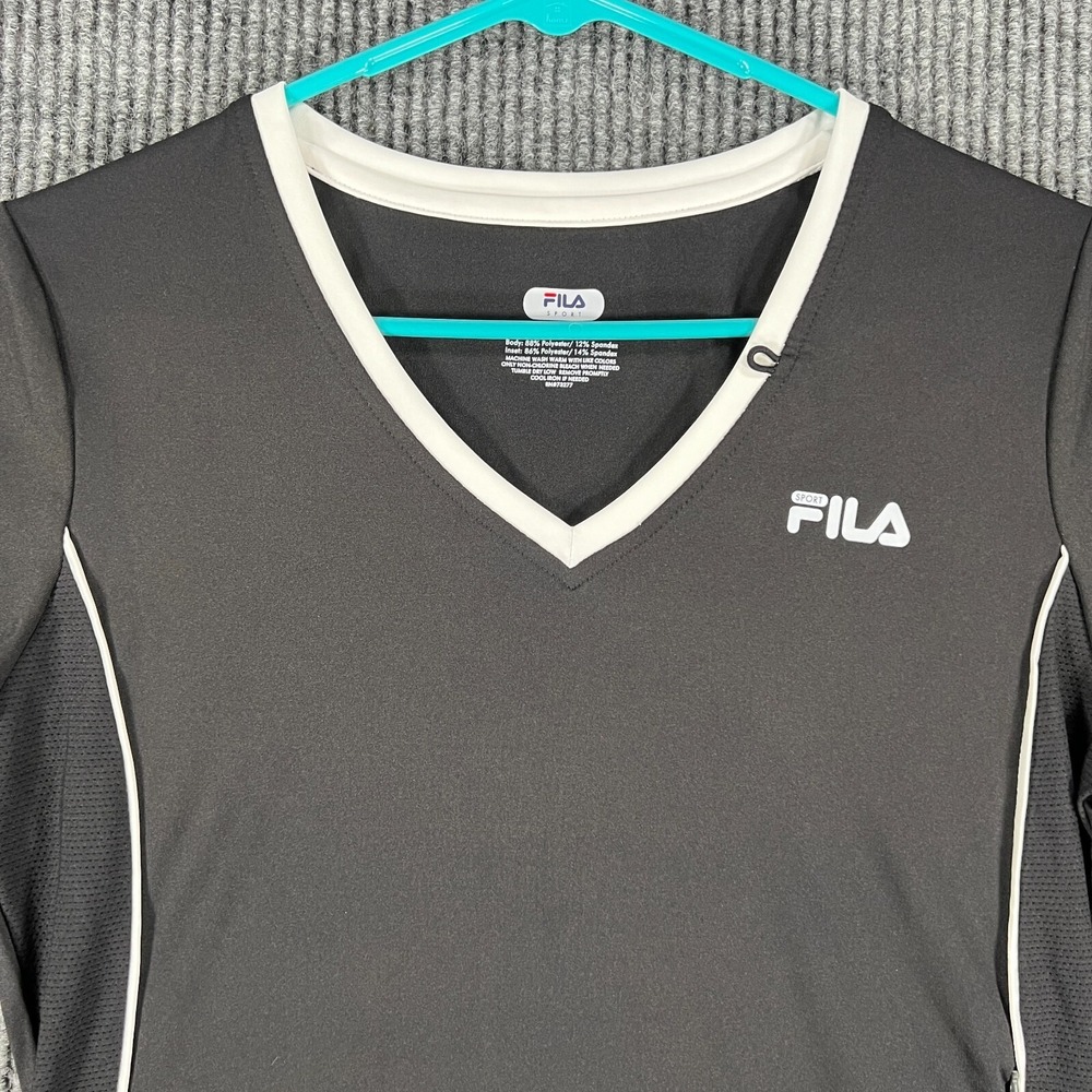 FILA Womens Shirt Medium Black Short Sleeve V Neck Activewear Gym Run Lift Yoga